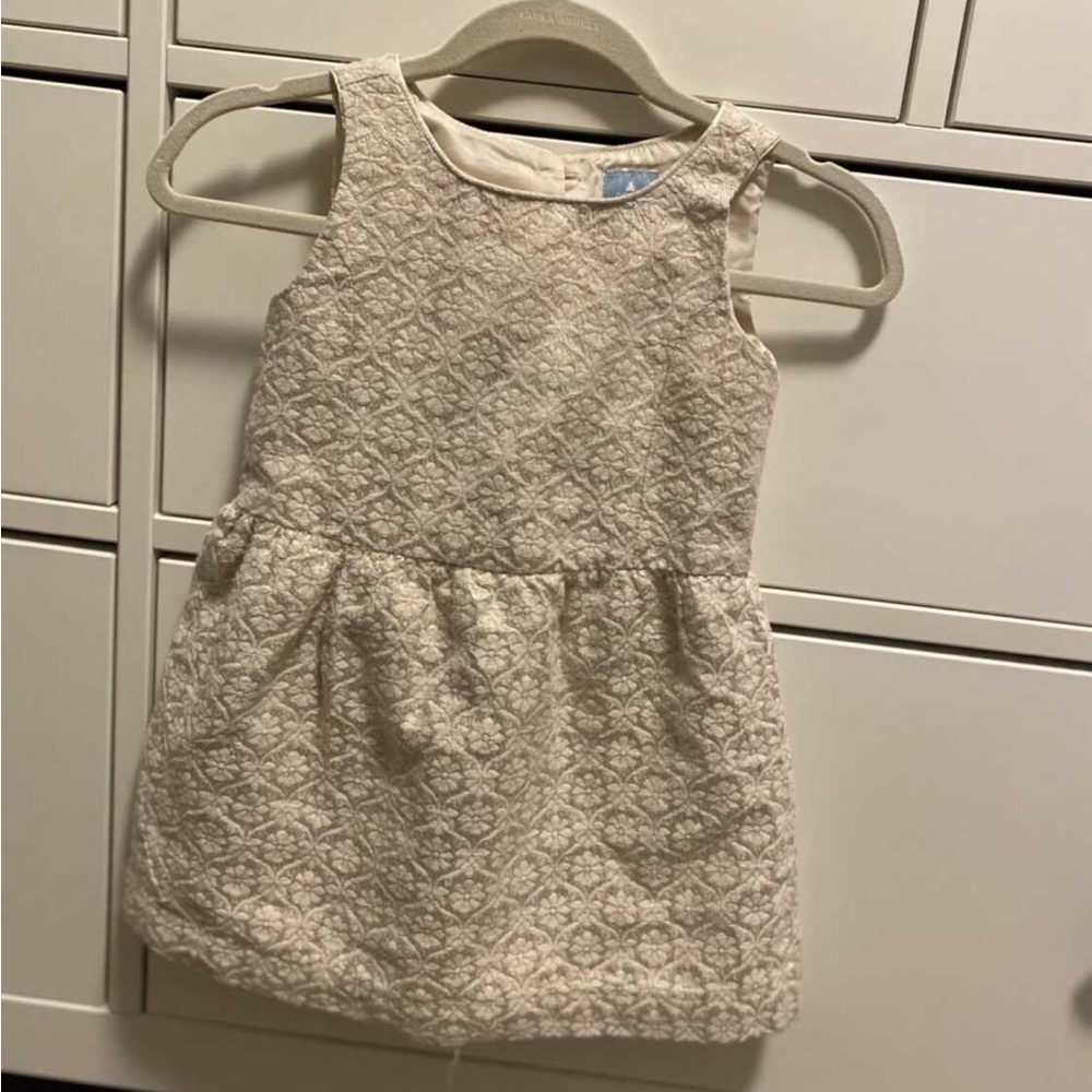 Gap dress 12-18 months cream like new
